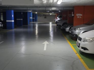 Motorradstellplatz zur Miete in Carrer del Pare Gallissà 2