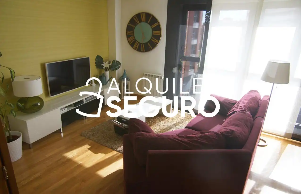 Sala de estar de Piso de alquiler en Valladolid con Calefacción y Amueblado