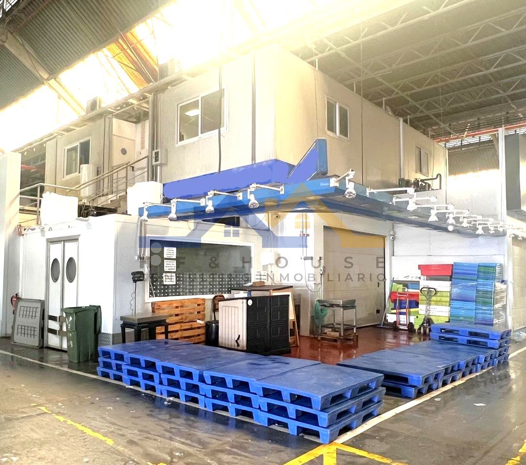 Industrial buildings for sale in  Madrid Capital