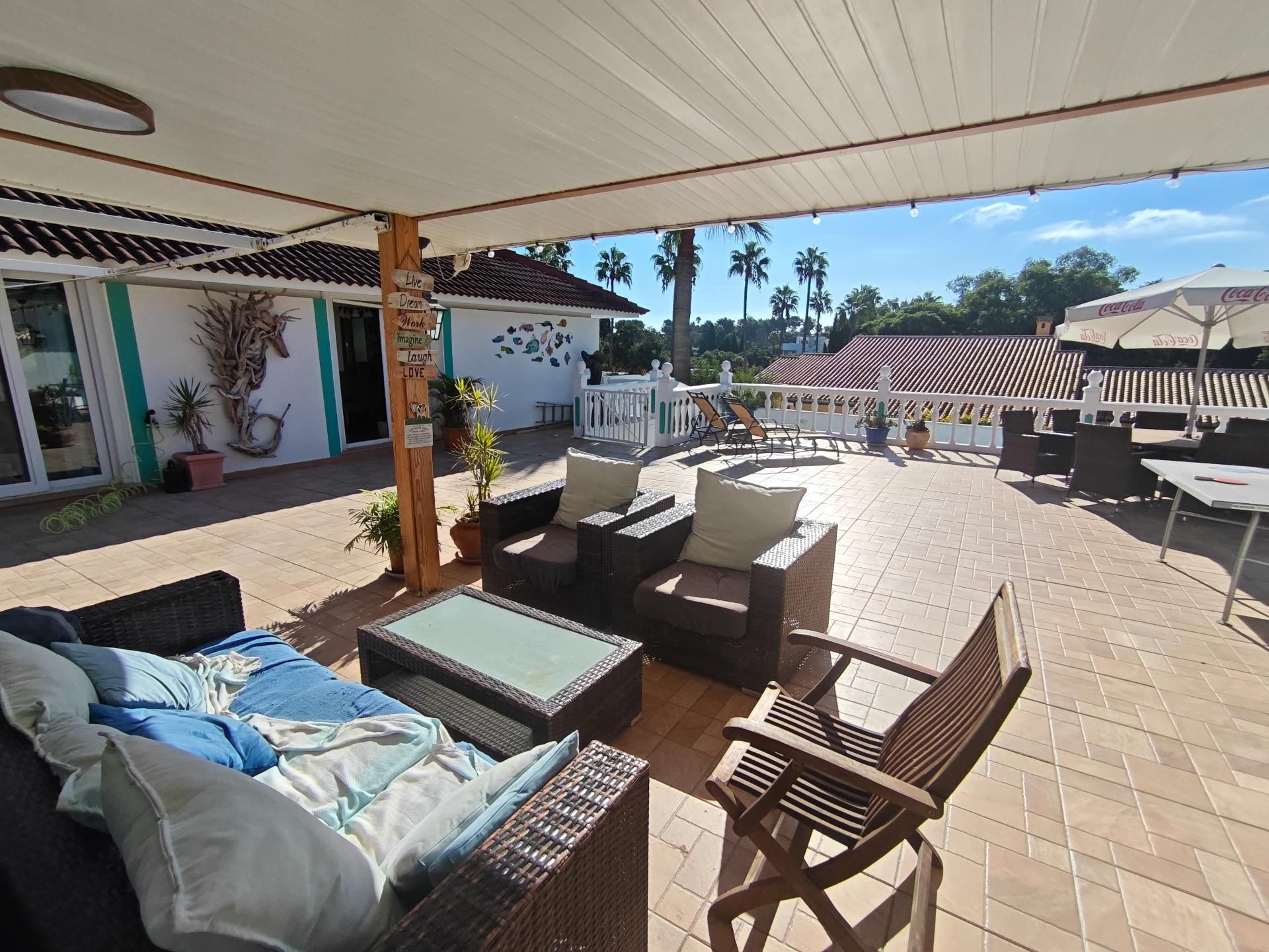 Terrace of House or chalet for sale in Sotogrande  with Air Conditioner, Private garden and Terrace