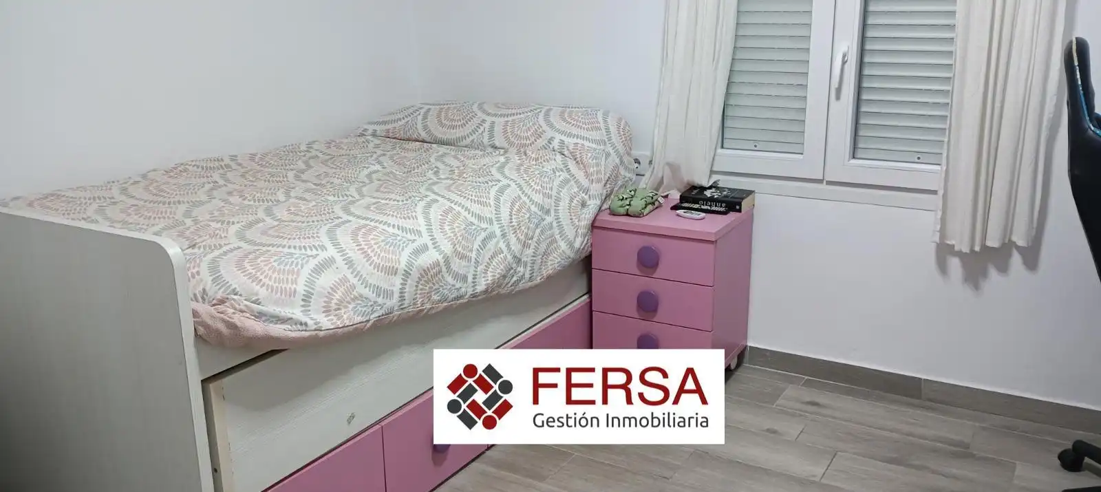 Dormitori de Casa o xalet en venda en El Puerto de Santa María amb Aire condicionat, Terrassa i Traster