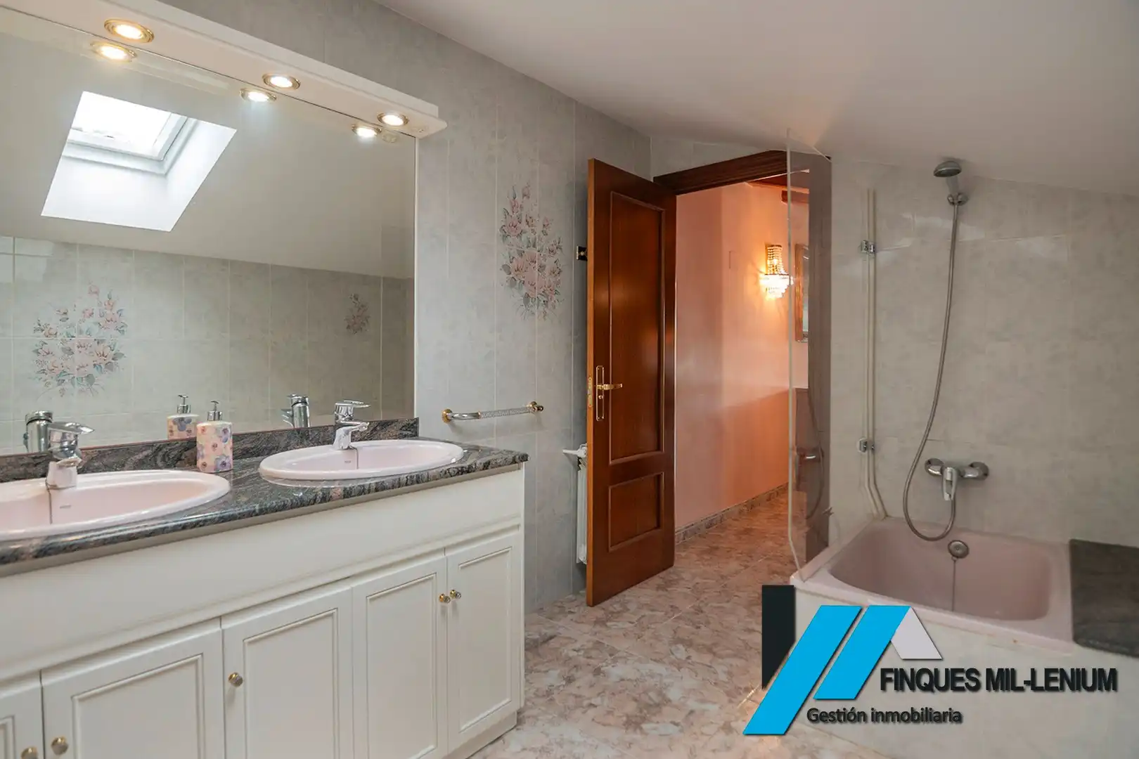 Detached house with terrace for sale in Begues, imagen 93