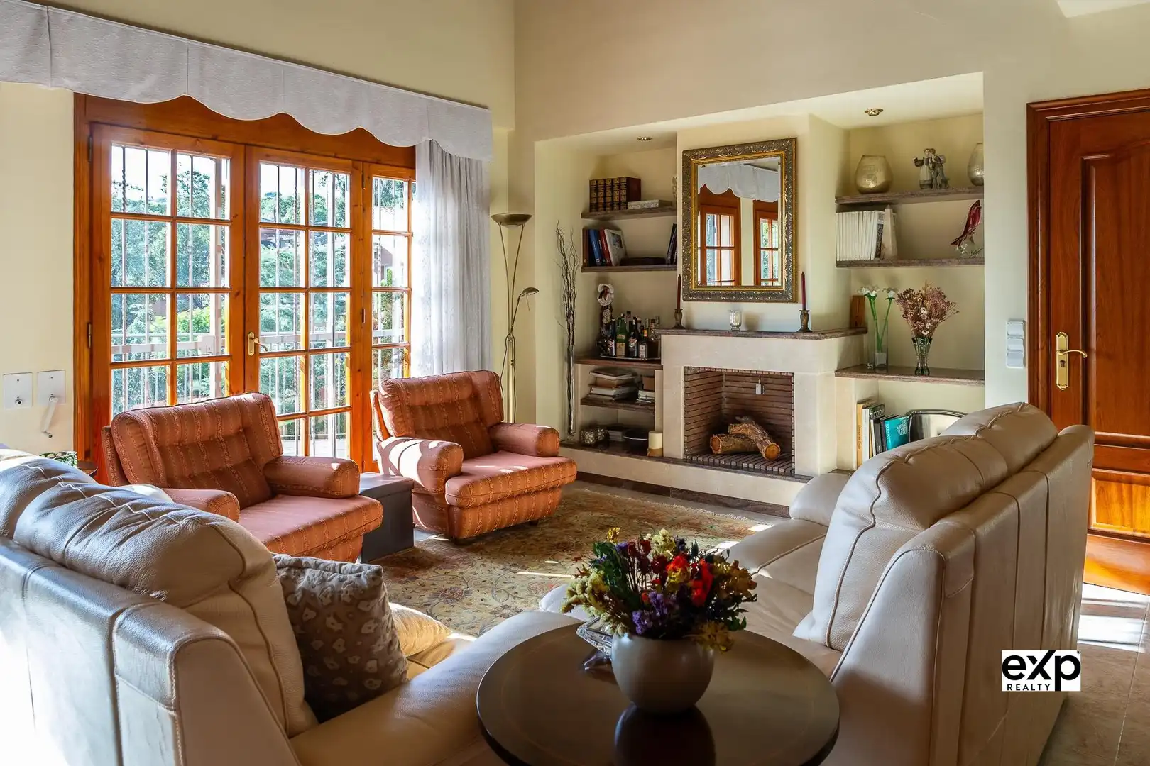 Sala de estar de Casa o chalet en venta en Mataró con Calefacción, Jardín privado y Terraza