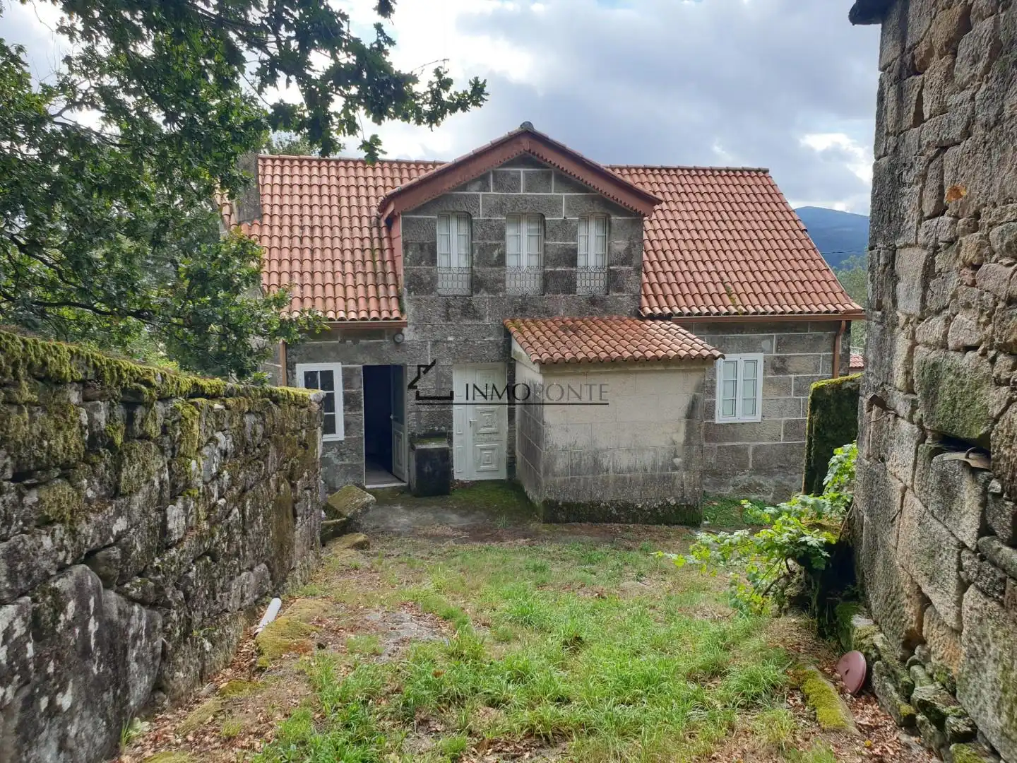 Vista exterior de Casa o chalet en venta en Campo Lameiro con Jardín privado