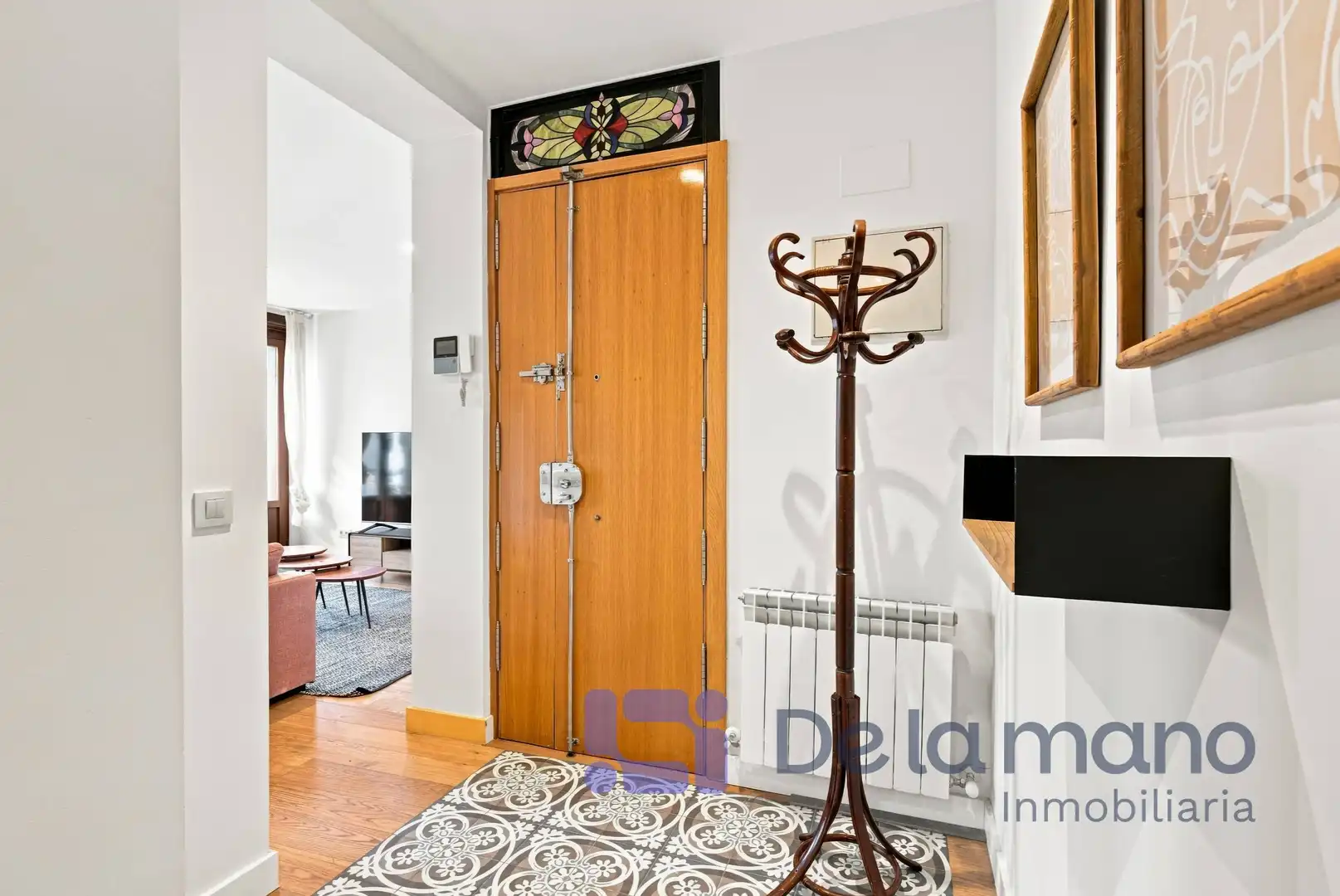 Flat for rent in Madrid  with Air Conditioner, Heating and Furnished