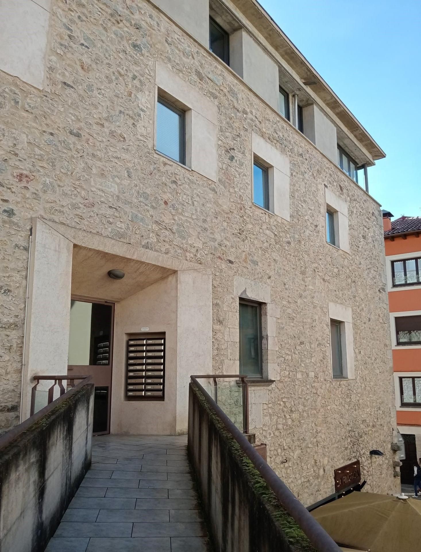 Flat for sale in Camprodon