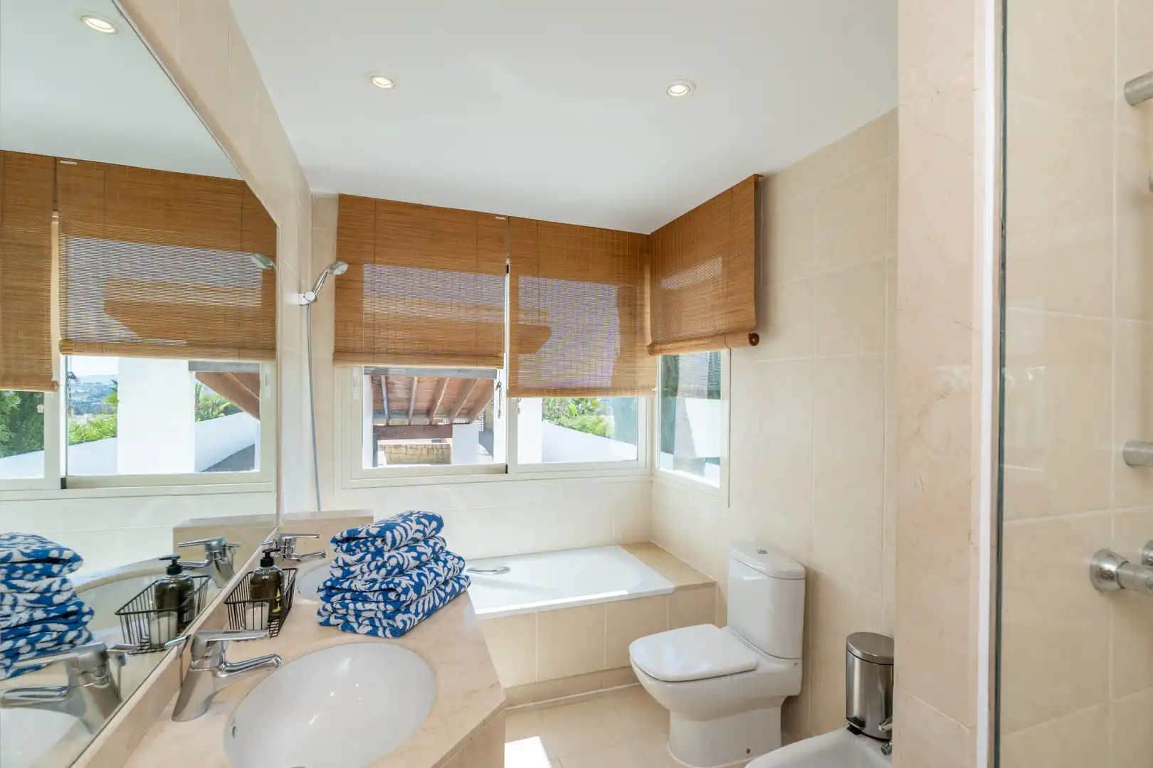 House with pool for sale in Marbella Centro, imagen 32