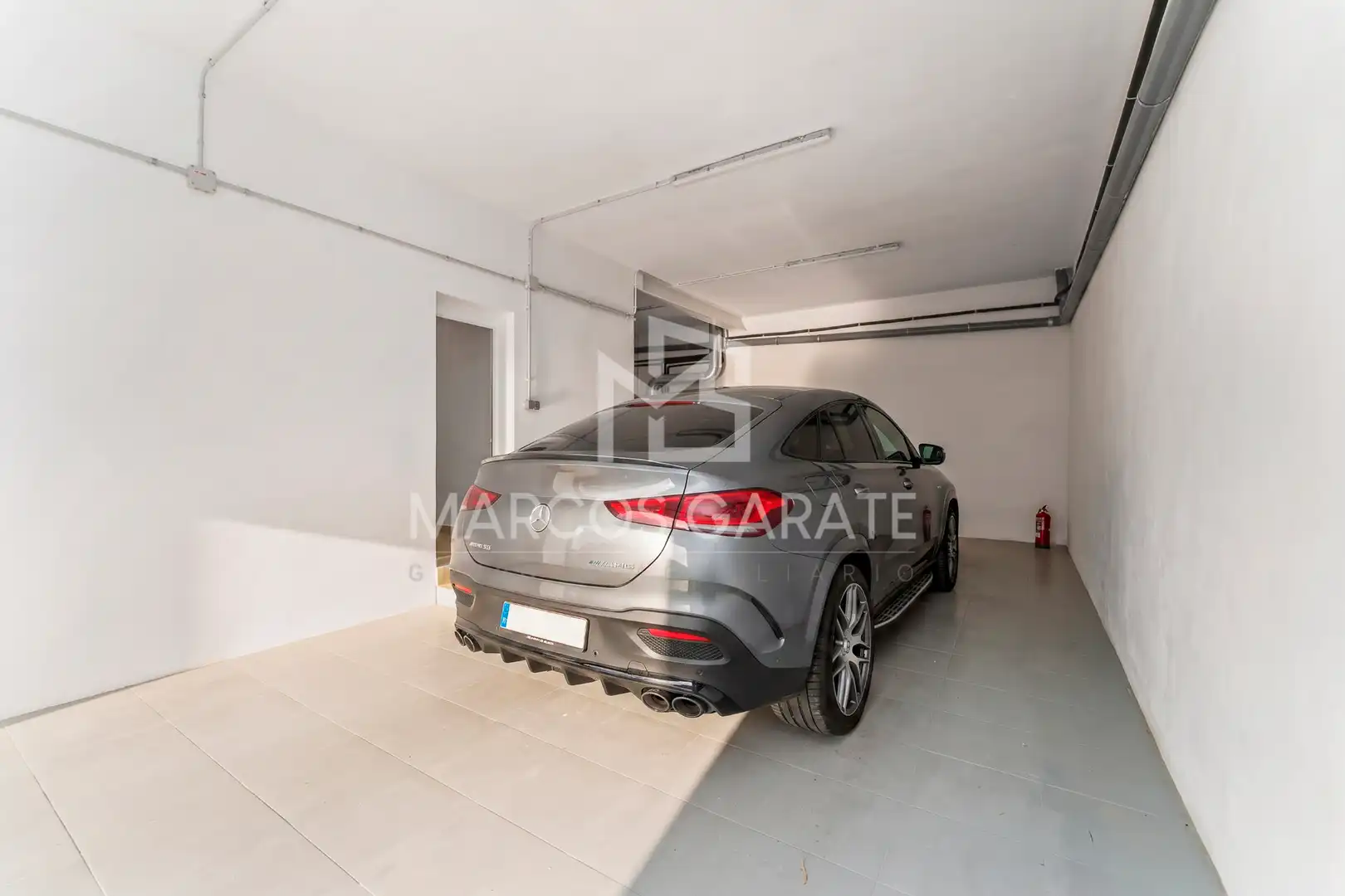 Casa con terraza en venta en Avinguda Marca Hispànica, imagen 9