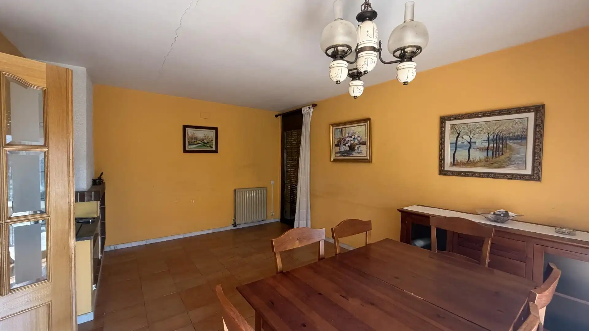 Esszimmer von Einfamilien-Reihenhaus zum Verkauf in Sant Celoni mit Heizung und Balkon