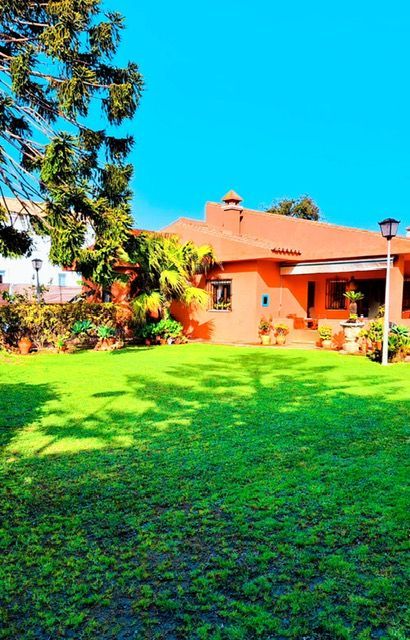 Garden of House or chalet for sale in Algeciras  with Air Conditioner, Heating and Private garden