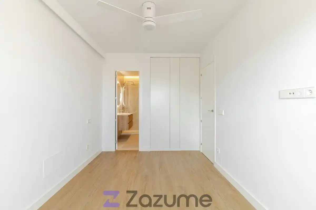 Flat with terrace to rent in Calle de Martínez Izquierdo, imagen 12