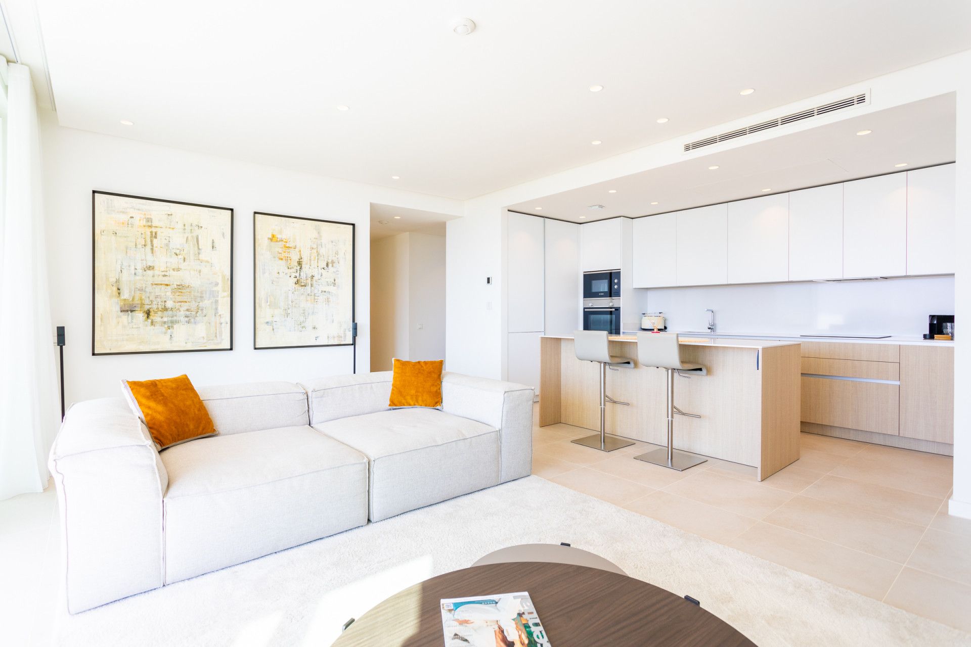 Sala d'estar de Planta baixa en venda en Ojén amb Aire condicionat, Terrassa i Piscina