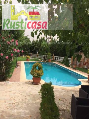 Casa-chalet en Venta en Guarromán