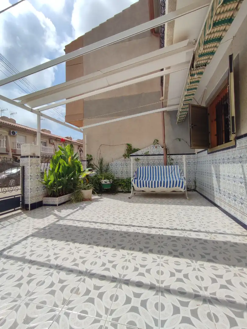 Casa a schiera con terrazza in vendita a Calle Río Misissipi 7, imagen 2