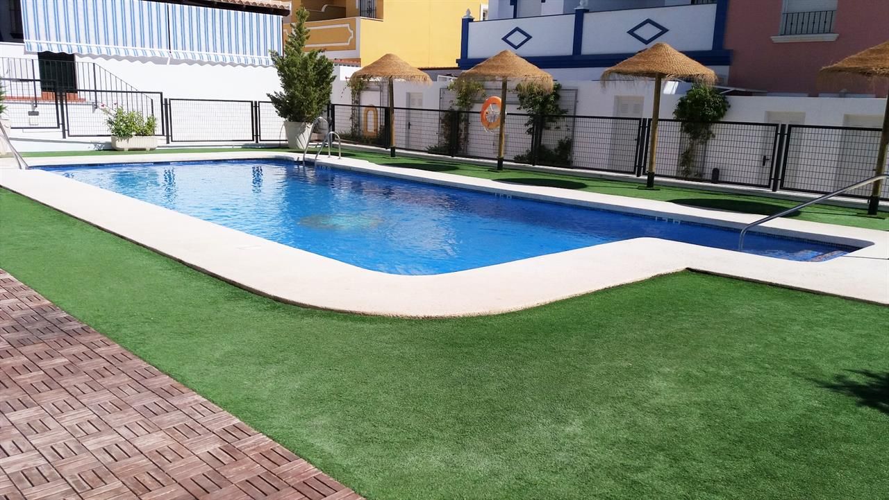 Piscina de Casa adosada en venta en Pulpí con Aire acondicionado, Piscina y Amueblado