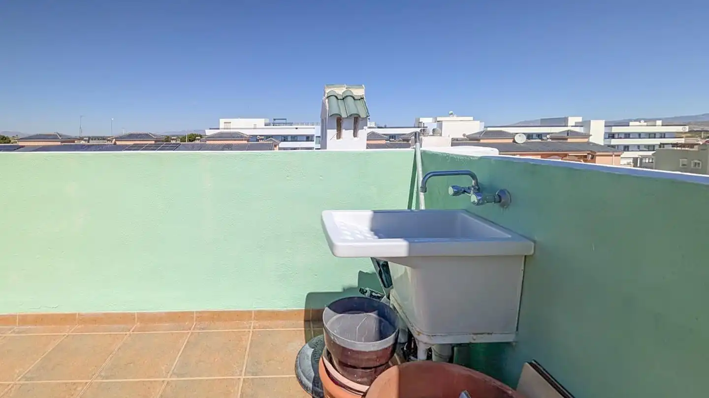 Terraza de Casa adosada en venta en Santa Pola con Aire acondicionado, Jardín privado y Terraza
