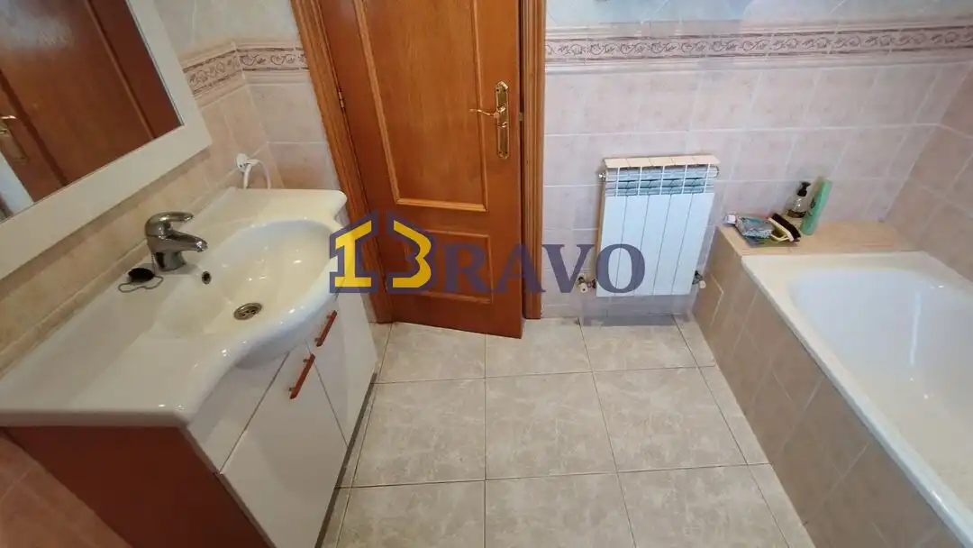Chalet con jardín en venta en Villarcayo de Merindad de Castilla la Vieja, imagen 74