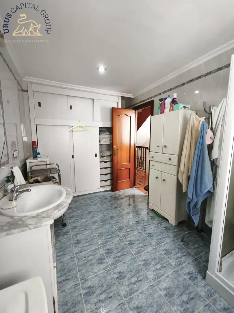 Bedroom of Detached homes for sale in Morón de la Frontera