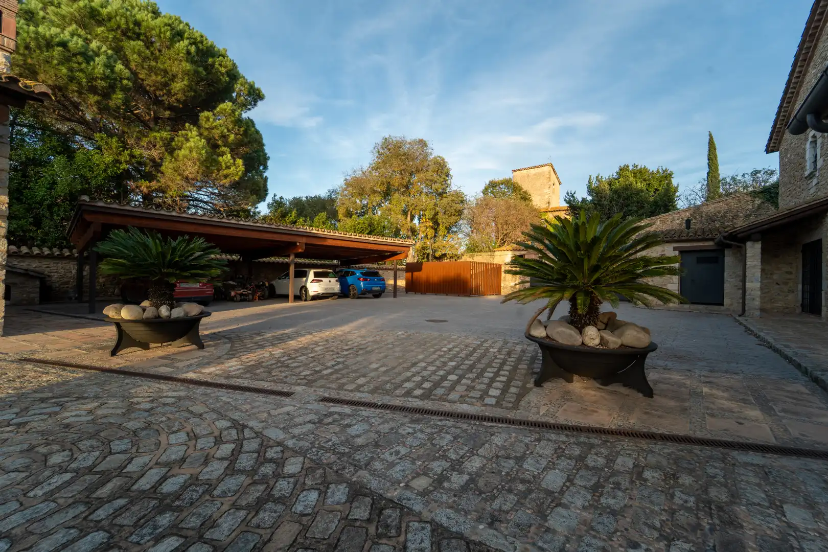 Parking de Finca rústica en venta en Sant Joan de Mollet con Aire acondicionado, Calefacción y Jardín privado