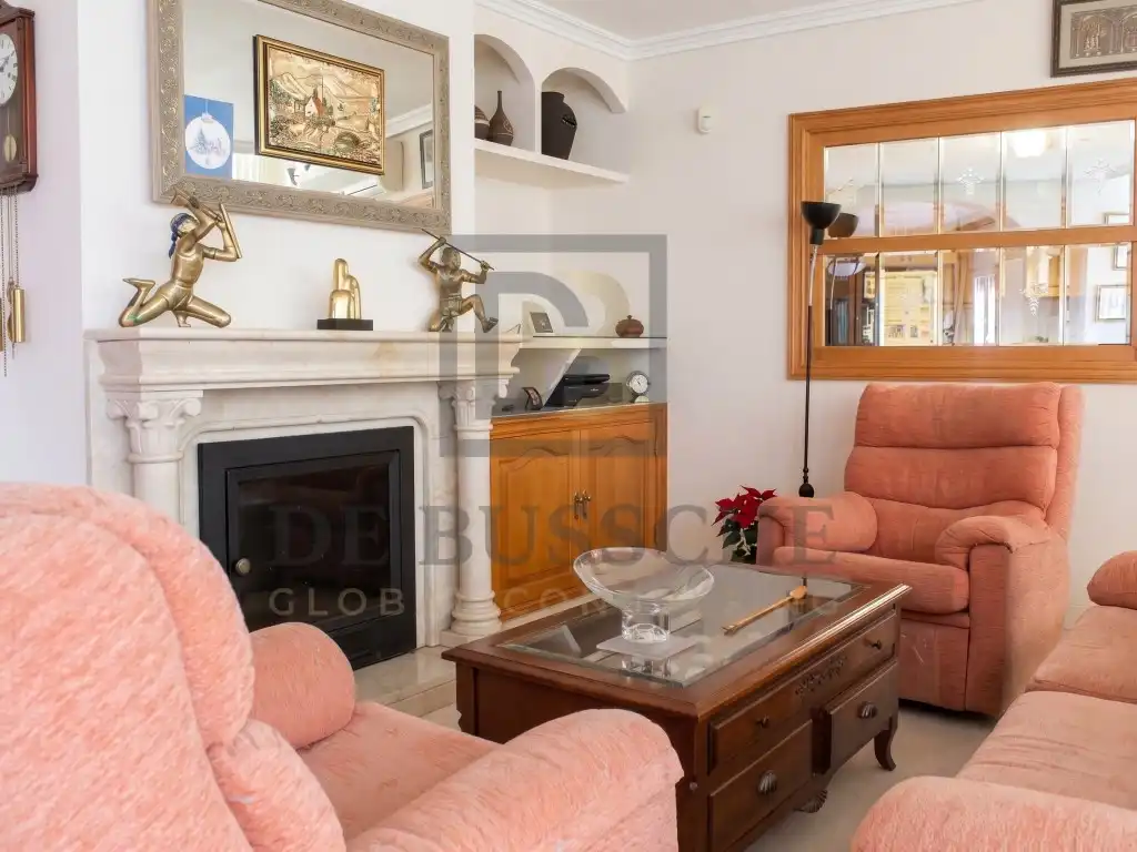 Sala de estar de Casa adosada en venta en Orihuela con Jardín privado y Terraza