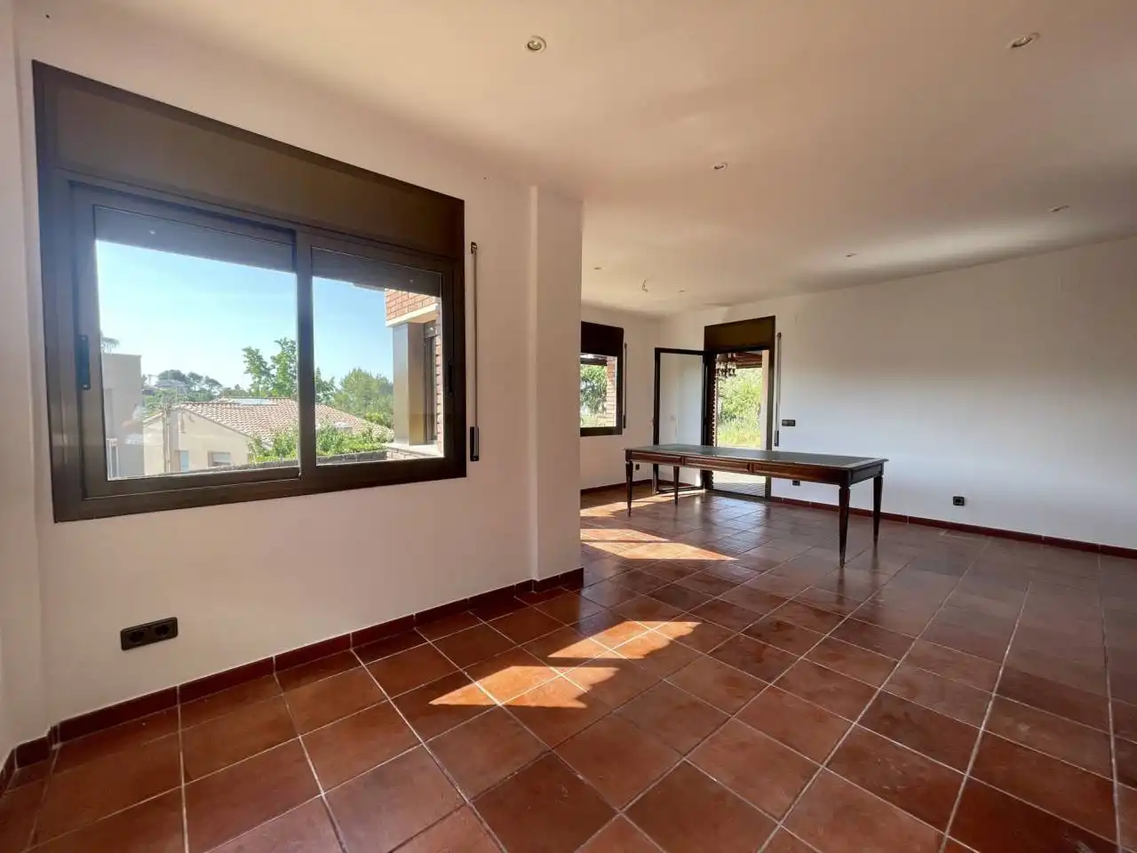 Vista exterior de Casa o xalet de lloguer en Matadepera amb Calefacció, Jardí privat i Terrassa