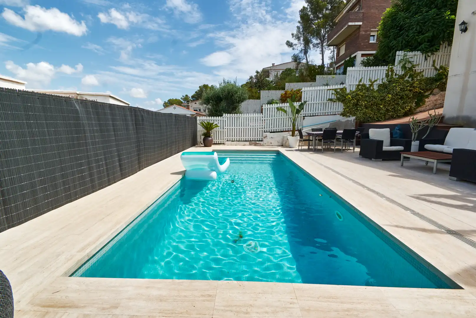 Swimming pool of Houses for sale in Castelldefels  with Air Conditioner, Heating and Private garden