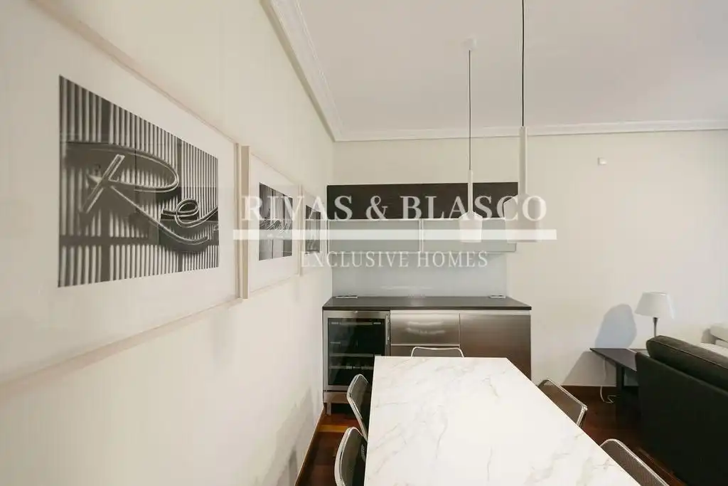 Cuina de Apartament de lloguer en Donostia - San Sebastián  amb Aire condicionat, Calefacció i Moblat