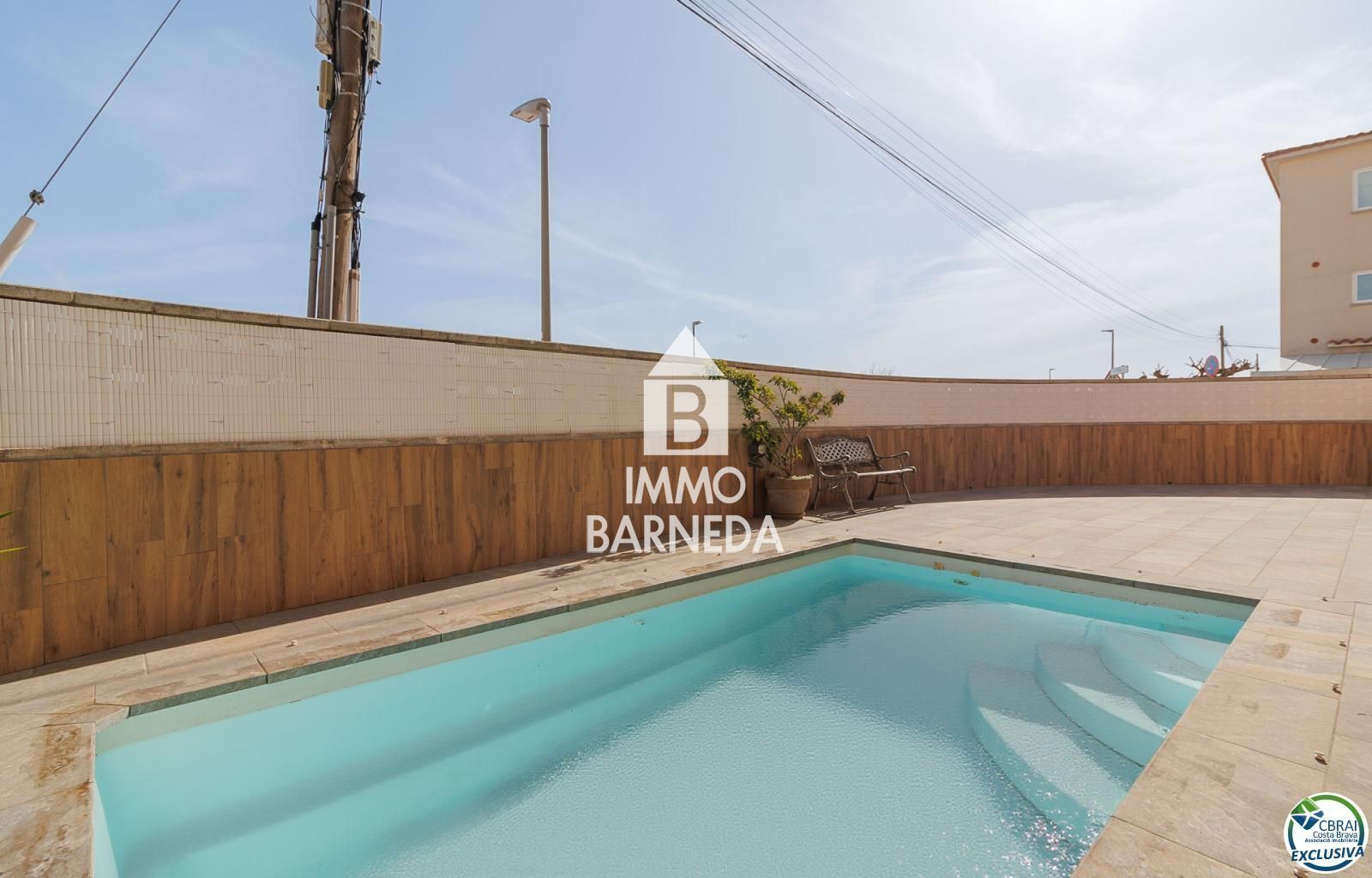 Swimming pool of House or chalet for sale in Empuriabrava  with Air Conditioner, Heating and Swimming Pool