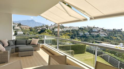 Apartamento en planta media en venta en Los Arqueros, imatge 2