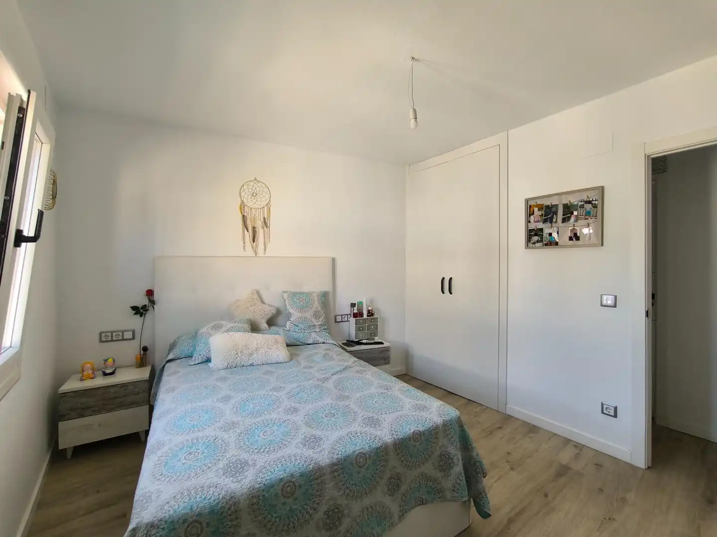 Dormitori de Casa adosada en venda en Pontevedra Capital  amb Terrassa i Traster