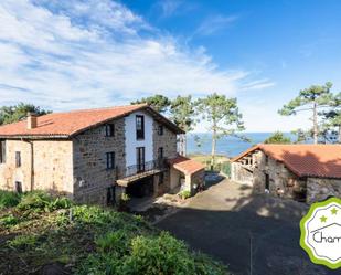 Vista exterior de Finca rústica en venda en Bakio amb Jardí privat, Terrassa i Traster