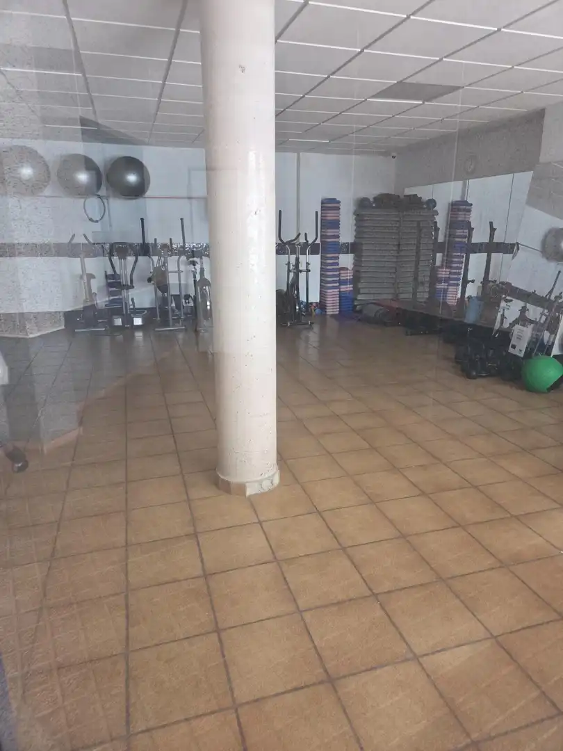 Flat for rent in Valencia  with Air Conditioner, Parquet flooring and Balcony