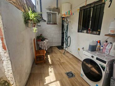 Casa en venta en Calle Feijóo 8