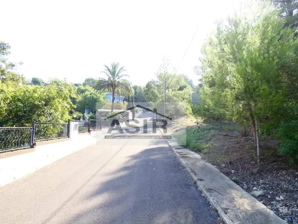 Wohnbaugrundstück zum Verkauf in Casc Urbà, imagen 7