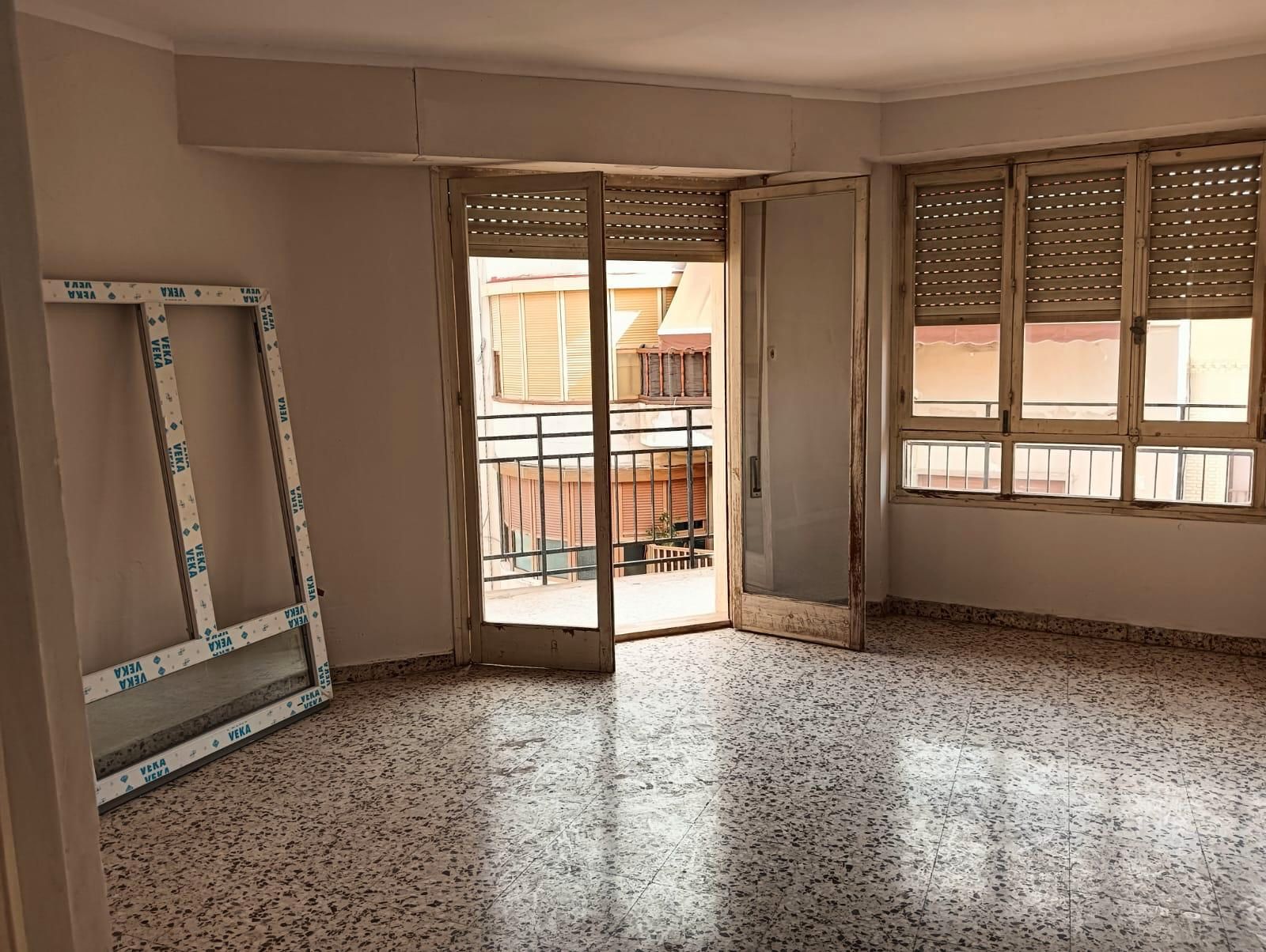 Schlafzimmer von Wohnung zum verkauf in Monóvar  / Monòver mit Balkon