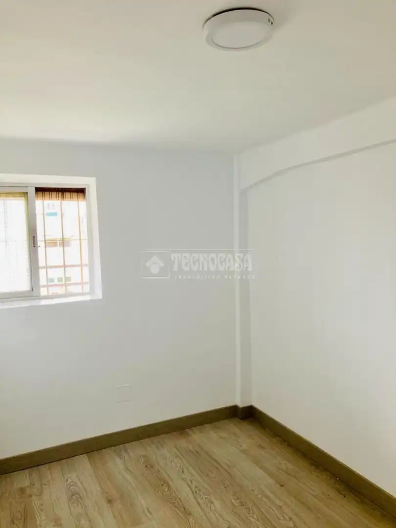 Habitación de Piso en venta en Madrid