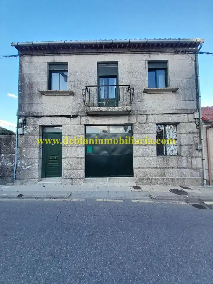 Casa con terrazza in vendita a Calzada, imagen 2