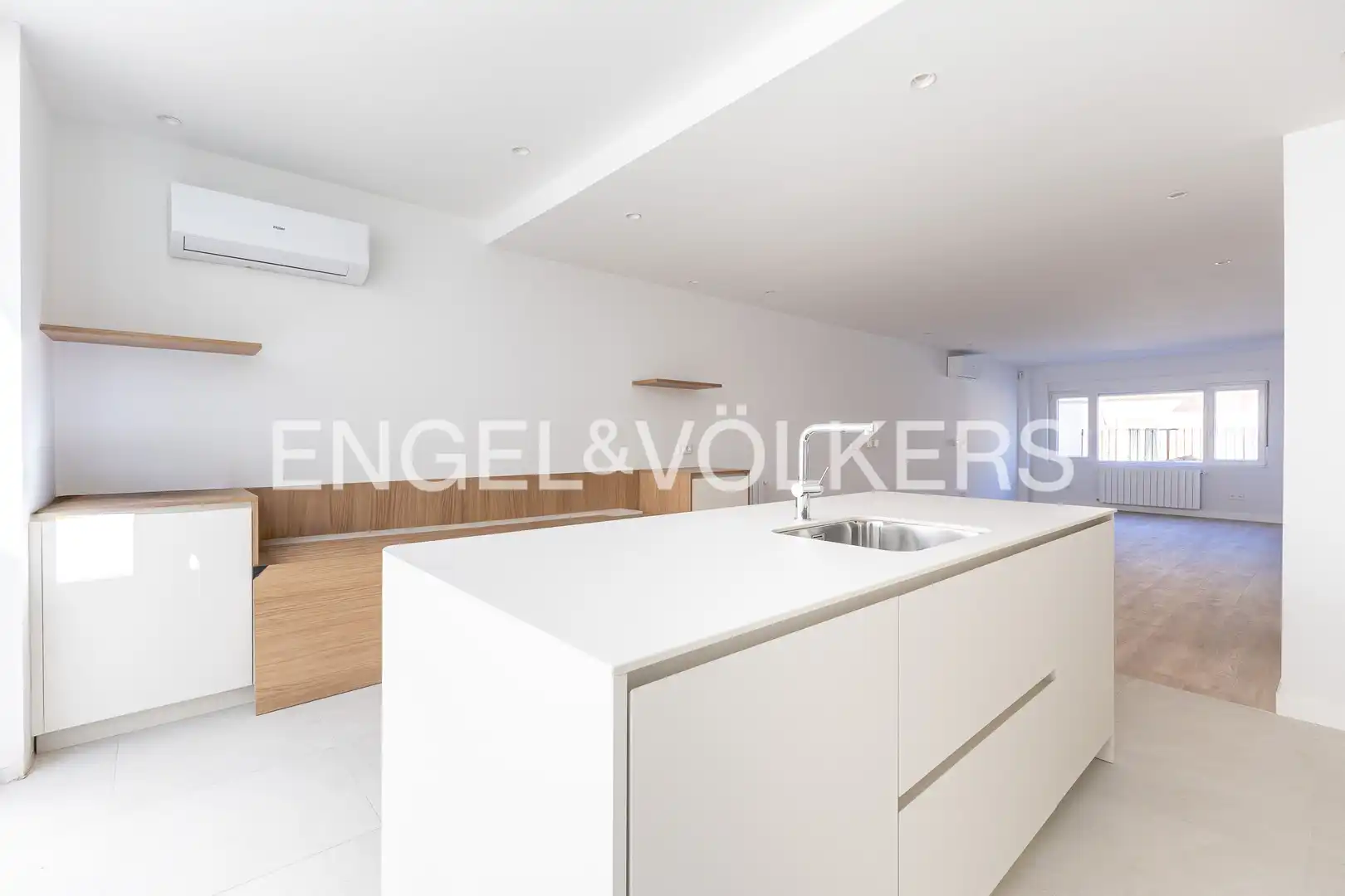 Cocina de Casa o chalet de alquiler en Madrid con Aire acondicionado, Calefacción y Terraza