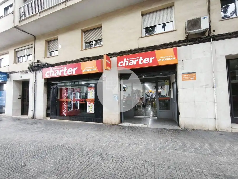 Local en venda en Cornellà de Llobregat amb Aire condicionat