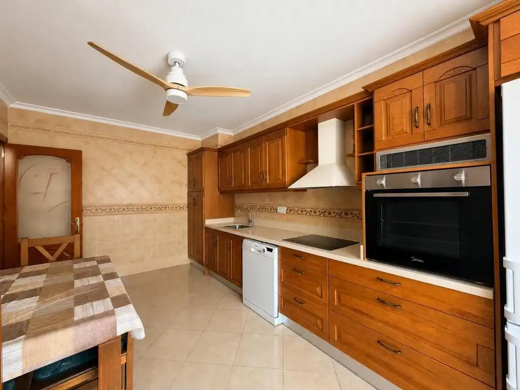 Kitchen of Detached homes for sale in Málaga  with Heating