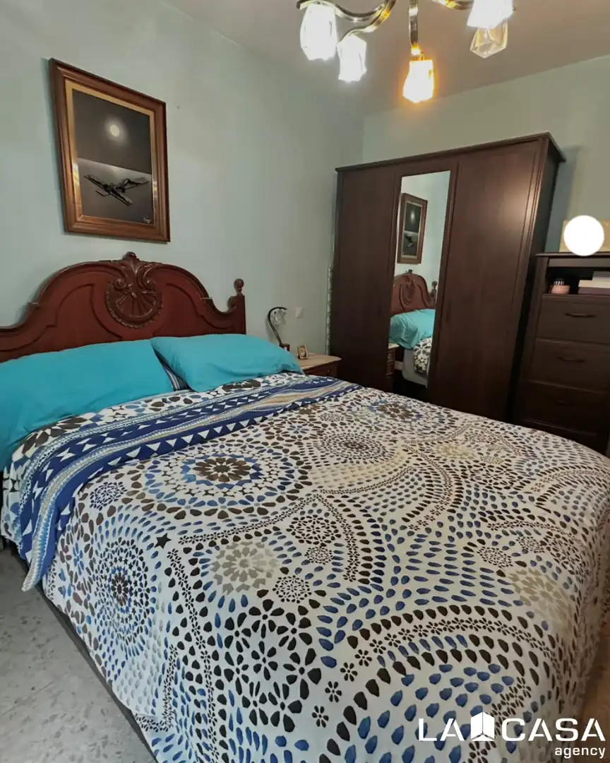 Habitación de Piso en venta en Sevilla con Balcón