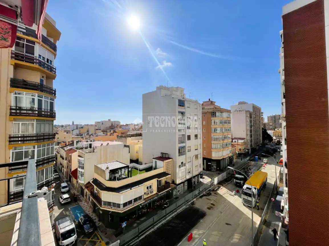 Vista exterior de Pis en venda en Málaga Capital amb Aire condicionat i Terrassa