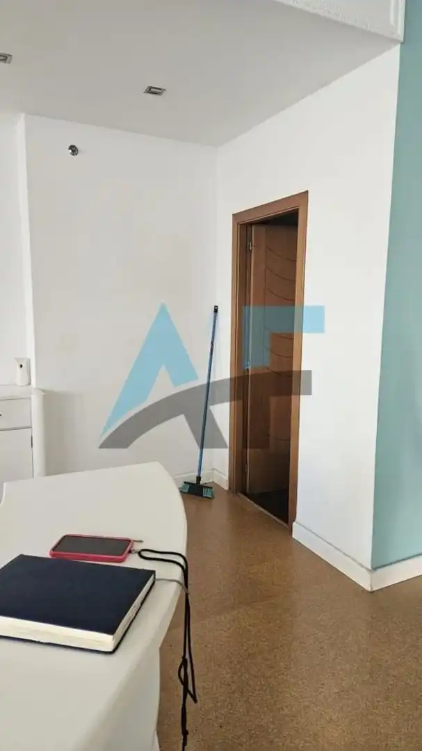 Local comercial de lloguer a Calle Alexandre Bóveda, imagen 10