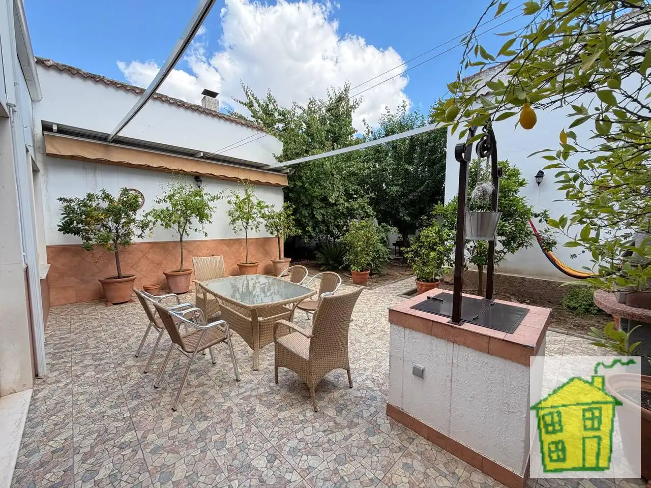Terrasse von Haus oder Chalet zum Verkauf in Marmolejo mit Klimaanlage, Heizung und Privatgarten