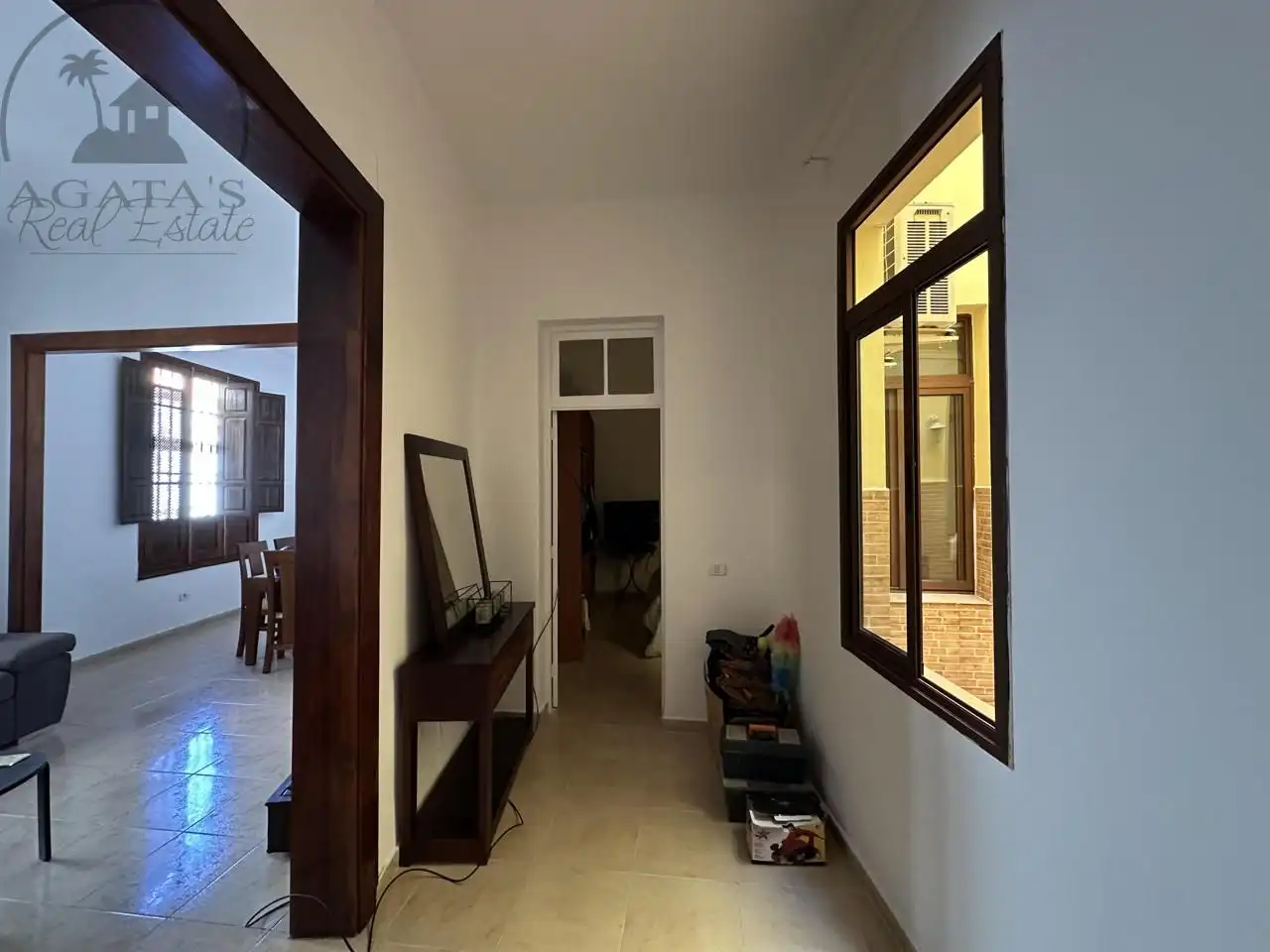 Ground floor for sale in Santa Cruz de Tenerife  with Air Conditioner and Furnished