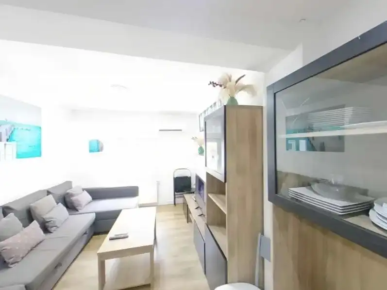 Wohnzimmer von Wohnung zur Miete in Salamanca Capital mit Klimaanlage
