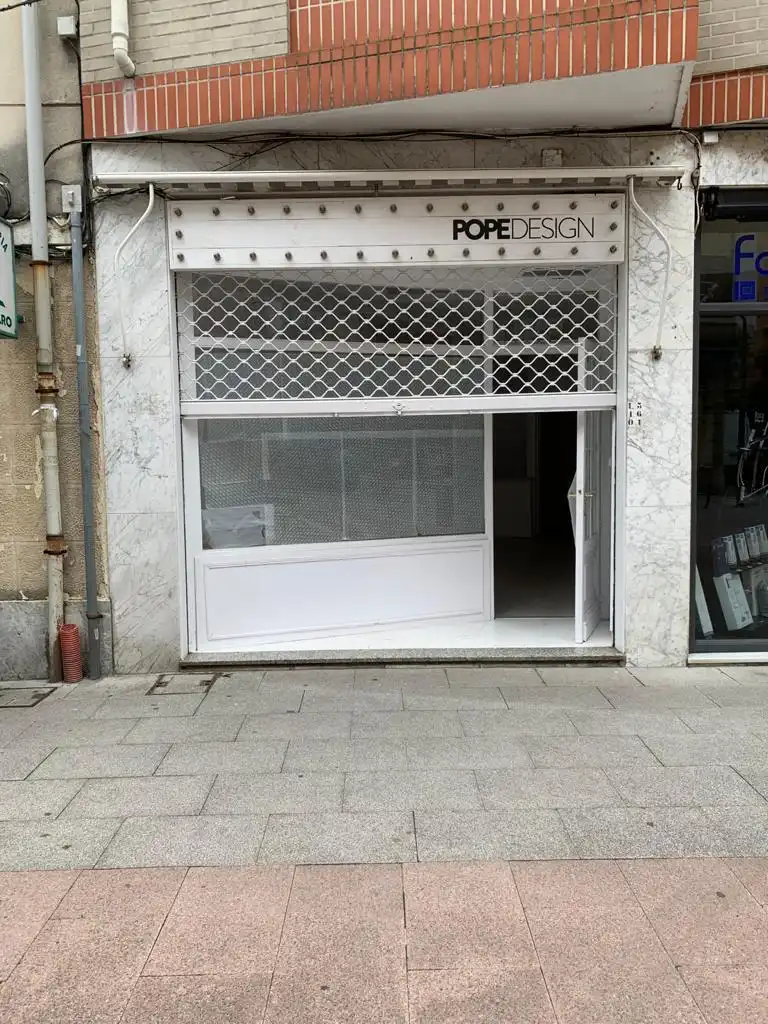 Local comercial en venda a Andres Larrazabal Kalea 6, imagen 9