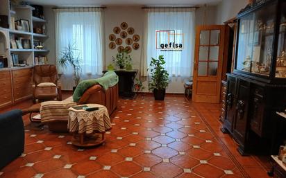 Living room of House or chalet for sale in Valdepeñas  with Air Conditioner and Heating