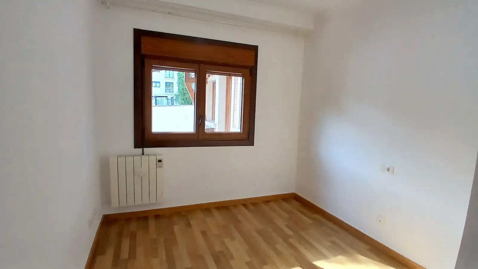 Dormitori de Planta baixa de lloguer en Nigrán amb Forn i Rentadora