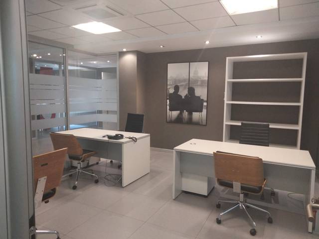 Oficina en Alquiler en Calle Chillida, 4 en El Parador de las Hortichuelas